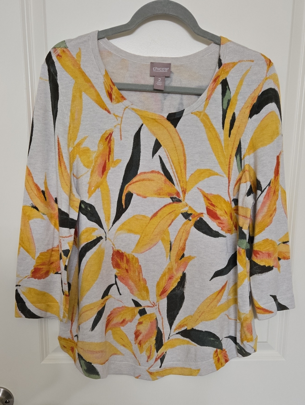 Chico's Yellow & Black Floral Scoop-Neck Long Sleeve Top